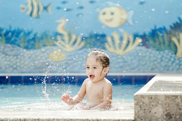 How can you design a pool that is both child-friendly and stylish in a UK home?